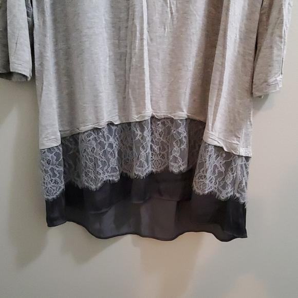 Logo by Lori Goldstein - Picture 2 of 8